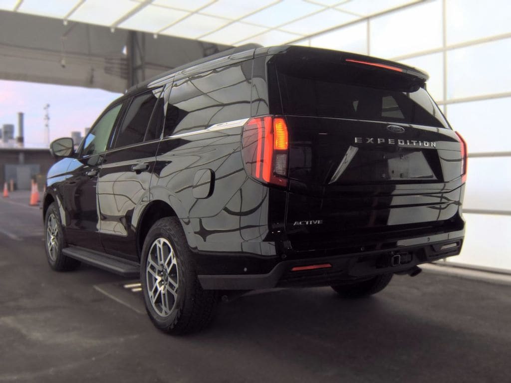 Certified 2025 Ford Expedition Active SUV