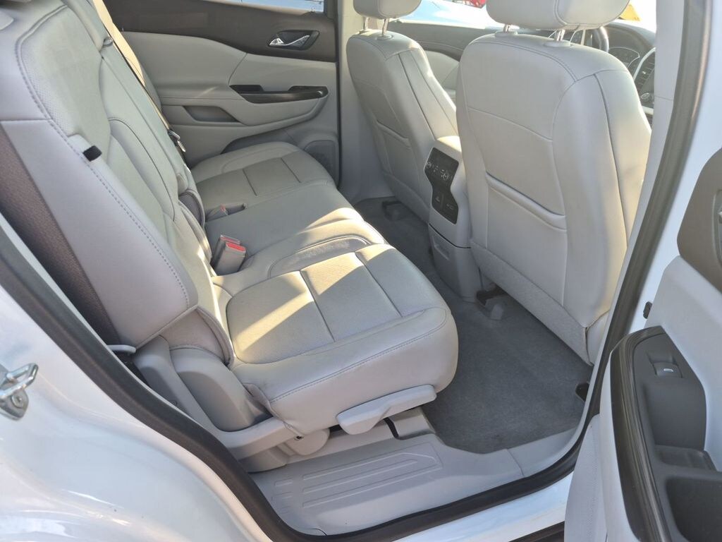 Used 2023 GMC Acadia SLT SUV