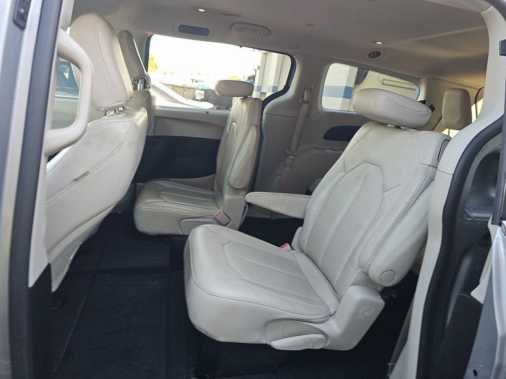 Used 2021 Chrysler Voyager LXI Van Passenger Van