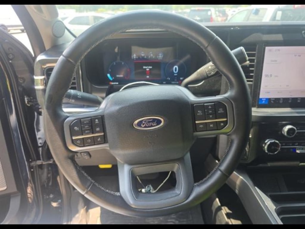 Used 2025 Ford F-250 Lariat Truck Crew Cab