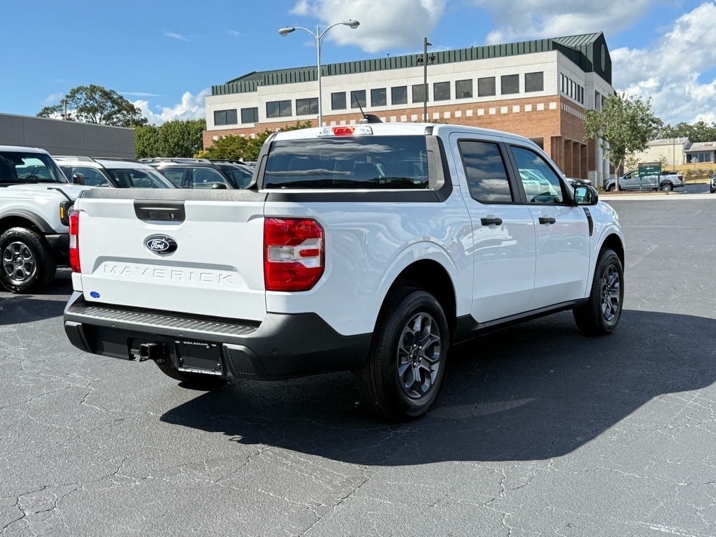New 2025 Ford Maverick XLT Truck SuperCrew