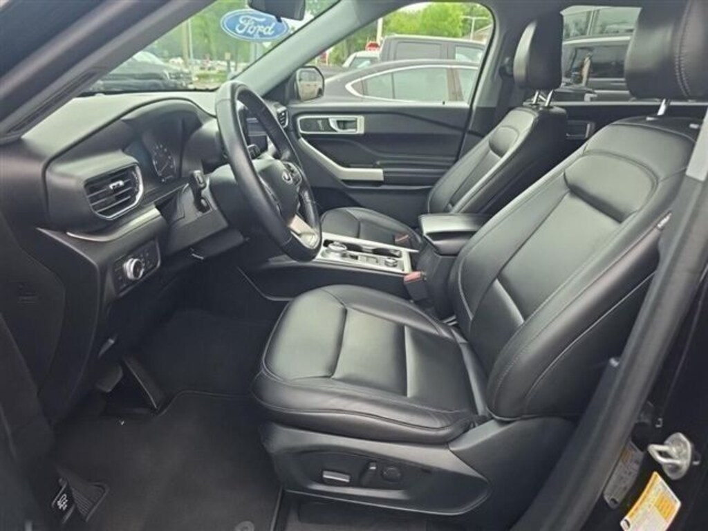 Certified 2022 Ford Explorer XLT SUV