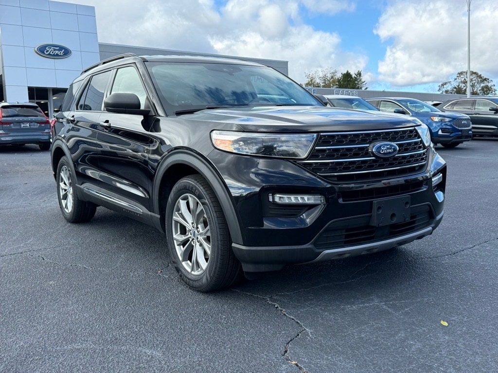 Certified 2022 Ford Explorer XLT SUV
