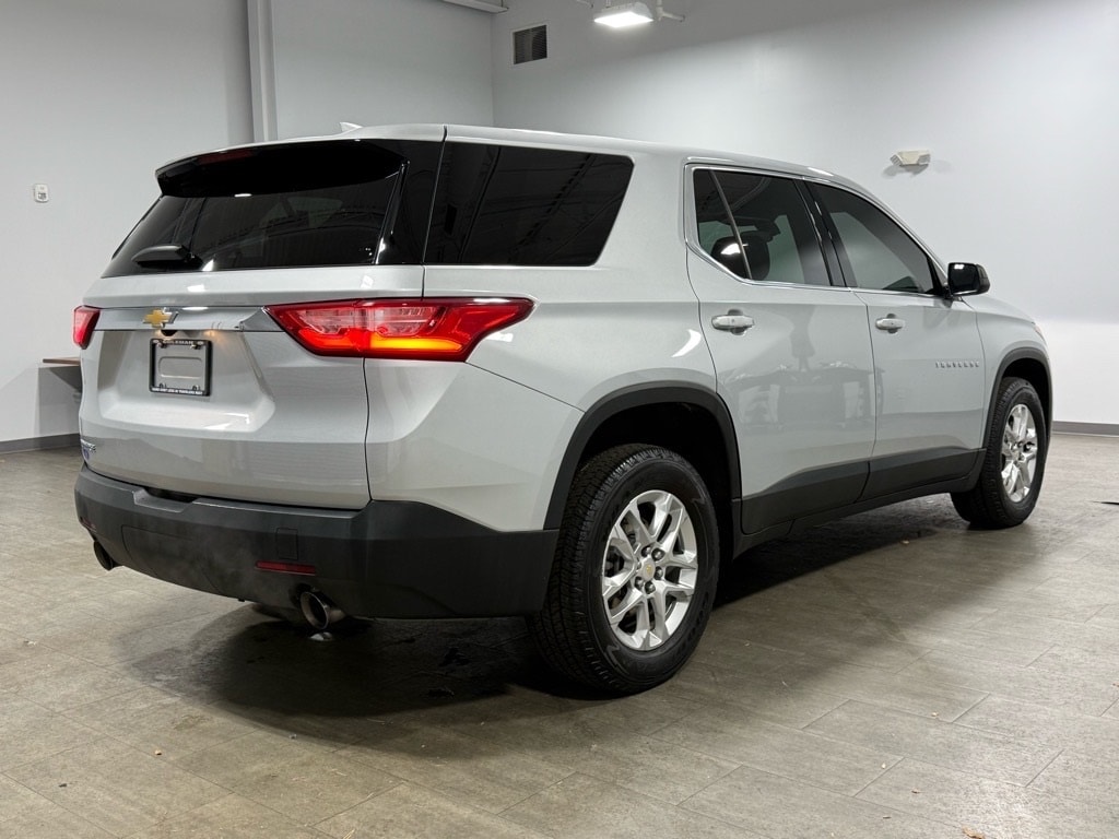 Certified 2021 Chevrolet Traverse LS SUV