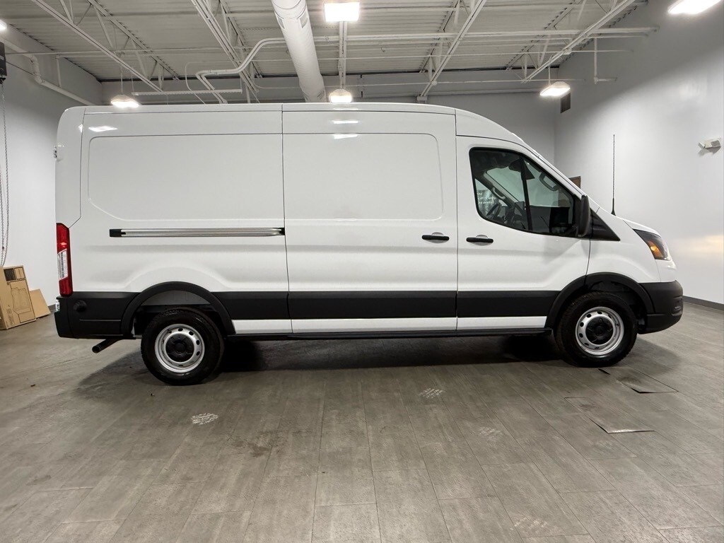2026 Ford Transit photo 2