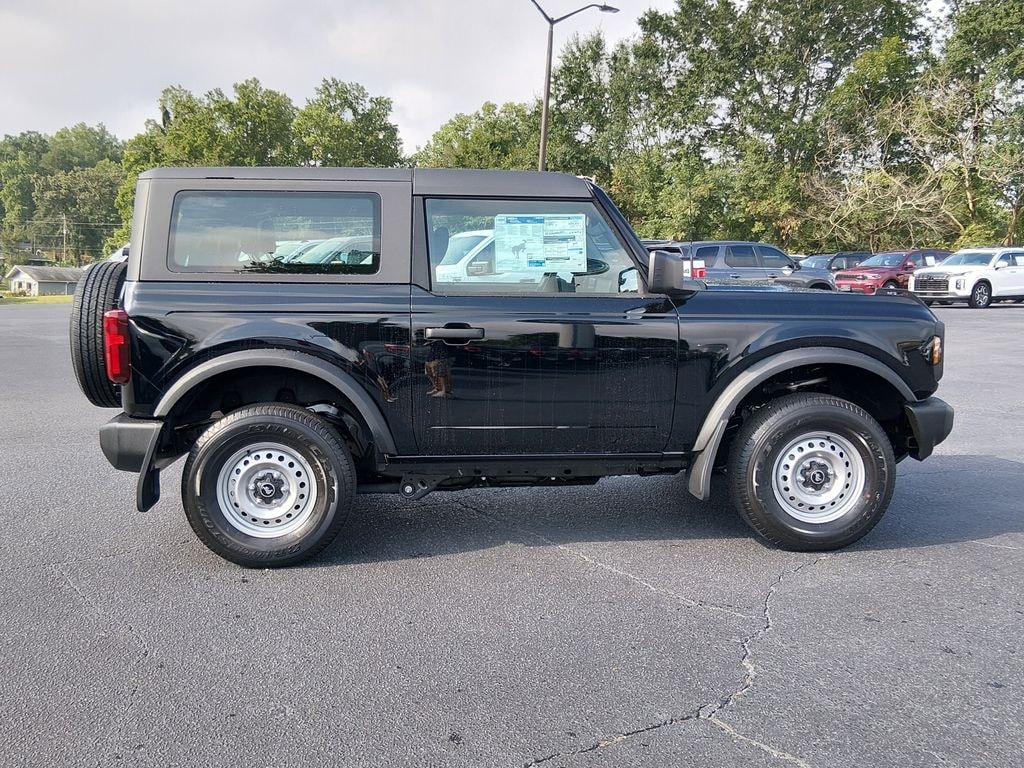 New 2026 Ford Bronco Base SUV