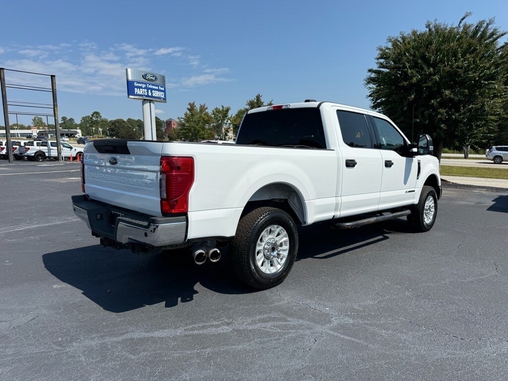 2022 Ford F-250 XLT photo 2