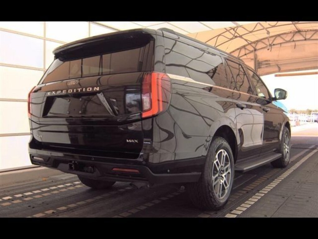 Certified 2025 Ford Expedition Max Active SUV