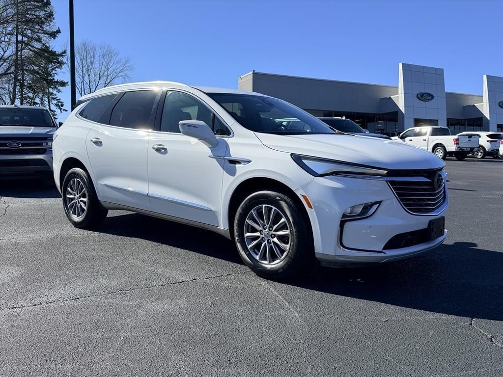 Certified 2023 Buick Enclave Essence SUV