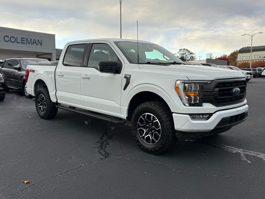 2023 Ford F-150 XLT photo 2