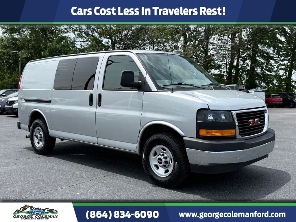 2023 GMC Savana 2500's photo