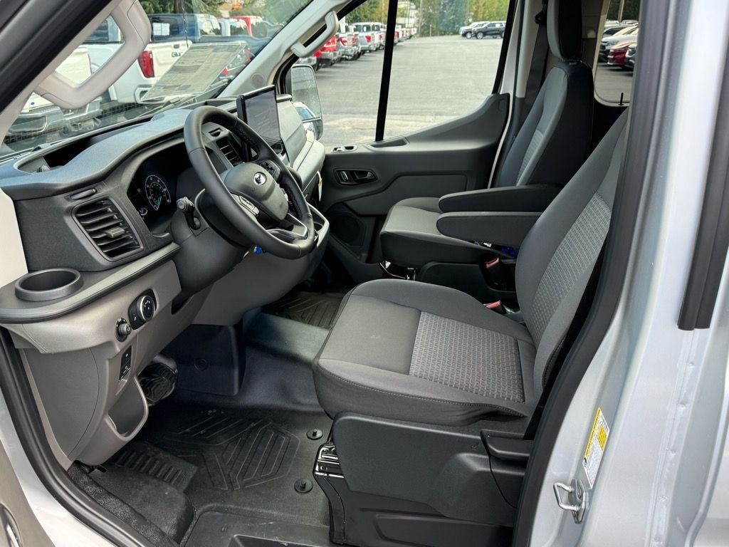 2025 Ford Transit Passenger Van XL - Photo 17