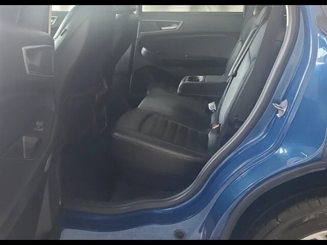 2024 Ford Edge SEL photo 4
