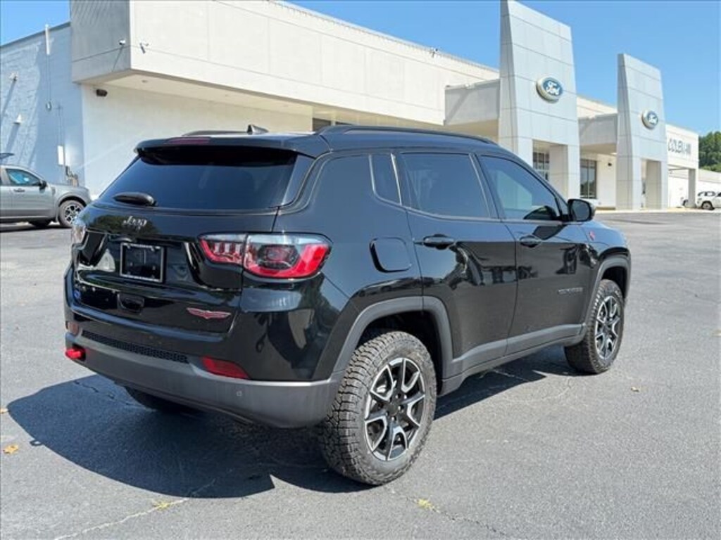Certified 2024 Jeep Compass Trailhawk SUV