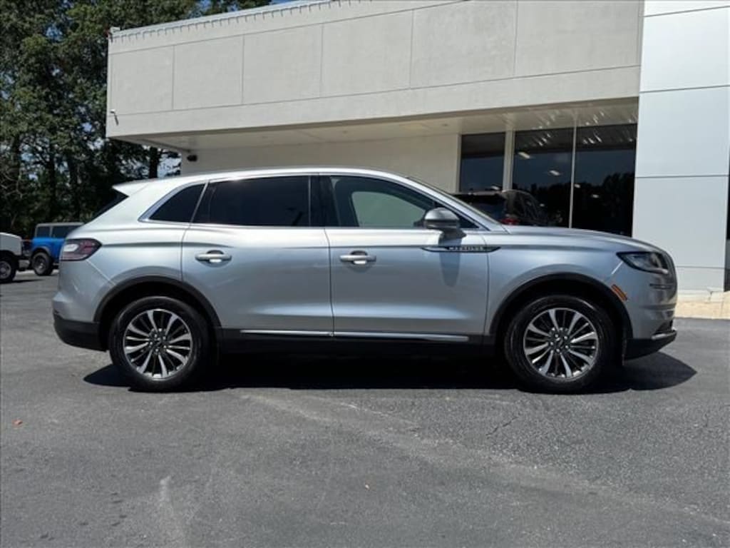 Used 2023 Lincoln Nautilus Reserve SUV