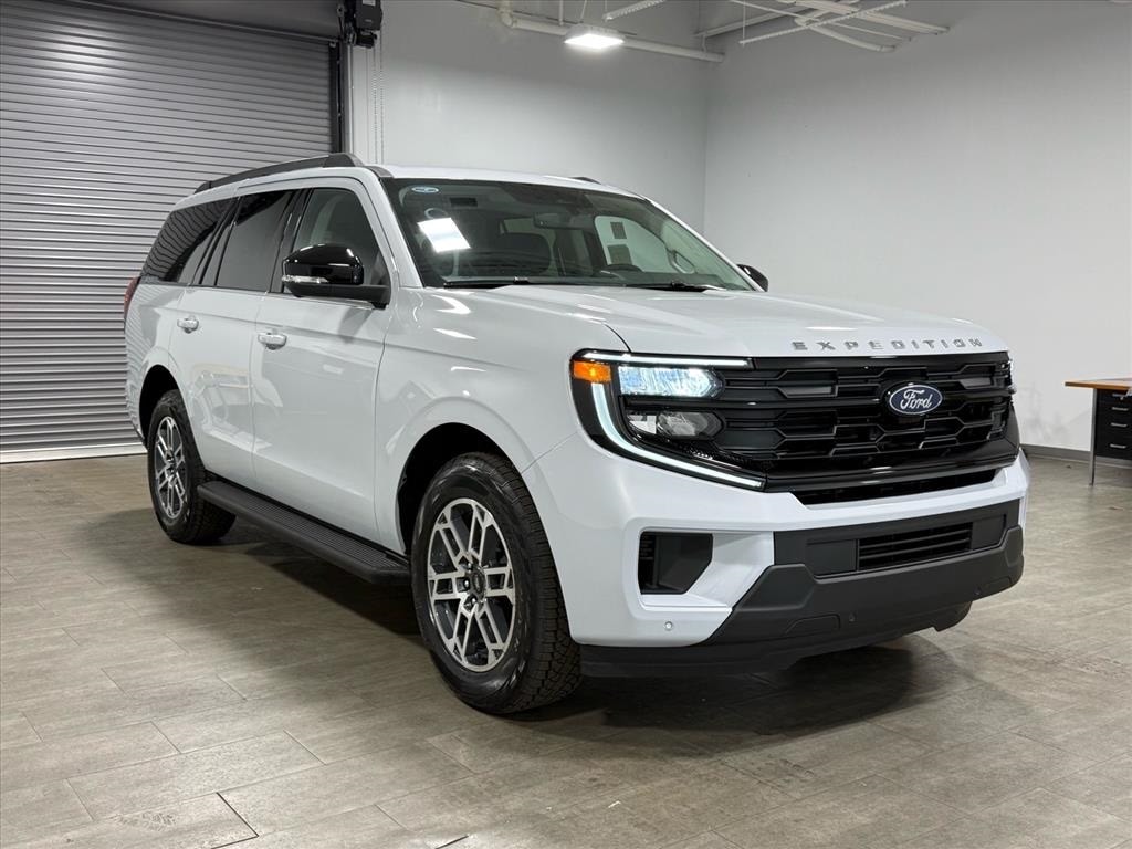 New 2026 Ford Expedition Active SUV