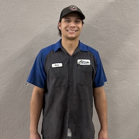 Staff member Wes Harris from ID_291164a2a472