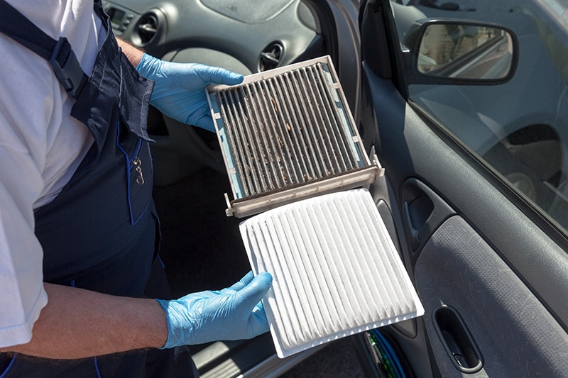 2027 Ford Expedition cabin air filter replacement