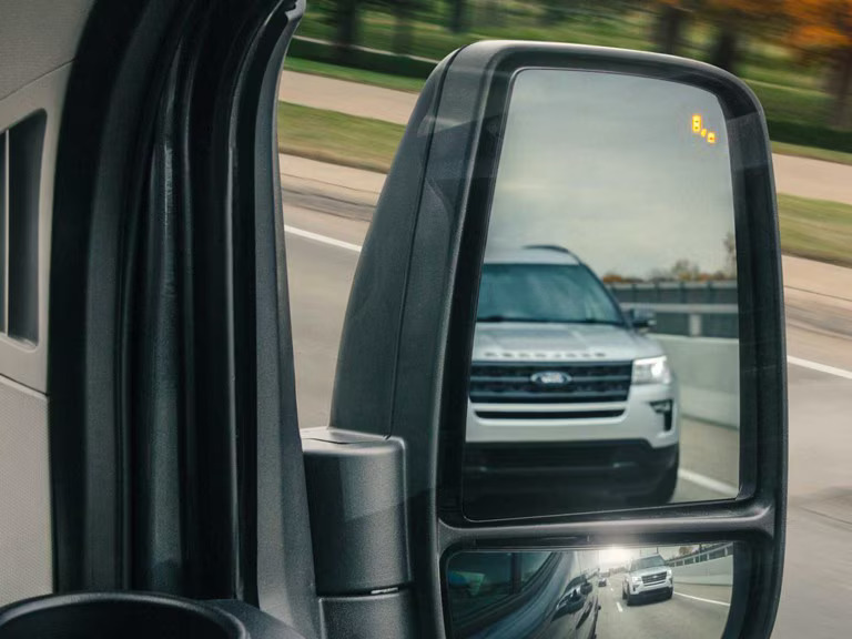 2027 Ford Explorer Blind-Spot Information System with Cross-Traffic Alert