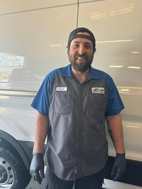 Staff member Kevin Knight from ID_291164a2a472