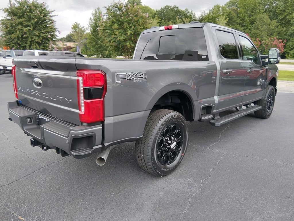 New 2026 Ford F-250 Lariat Truck Crew Cab