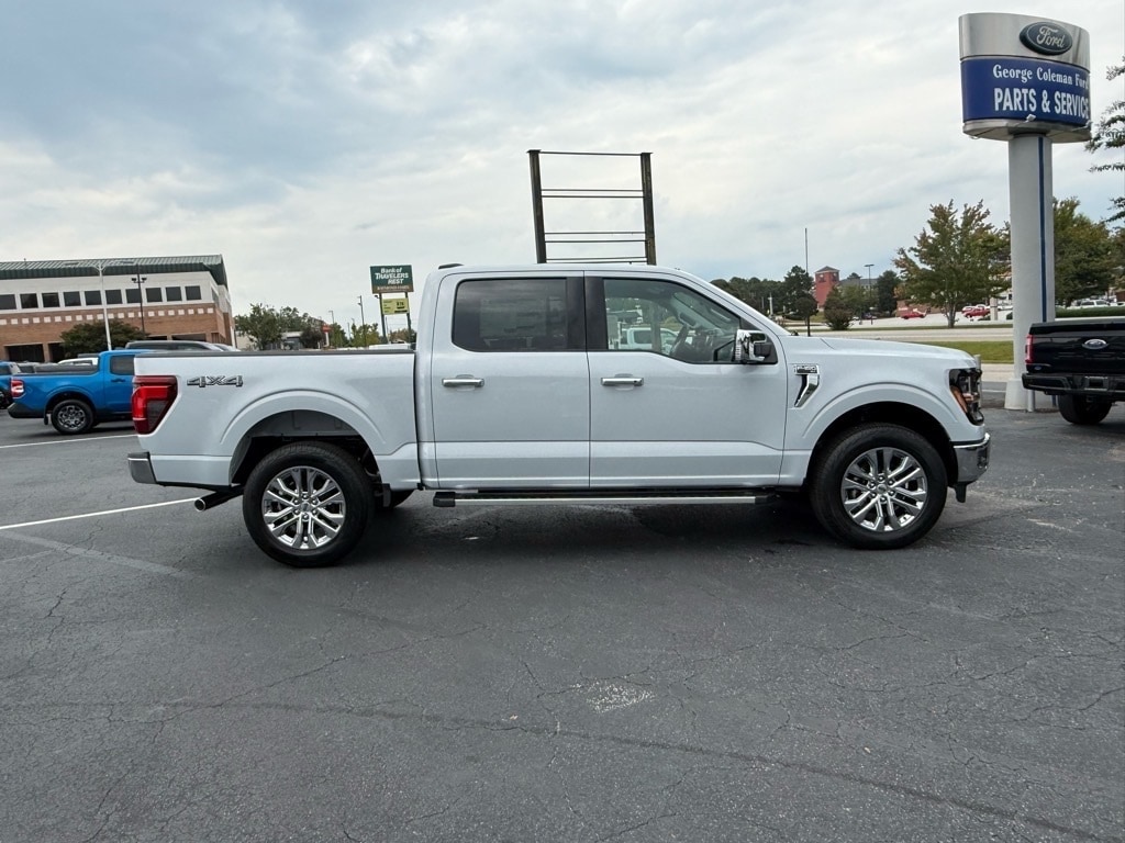 New 2025 Ford F-150 XLT Truck SuperCrew Cab