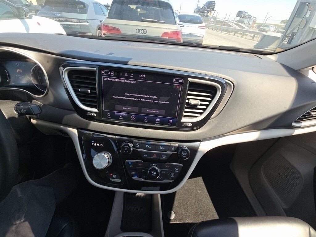 Certified 2023 Chrysler Pacifica Touring L Van Passenger Van