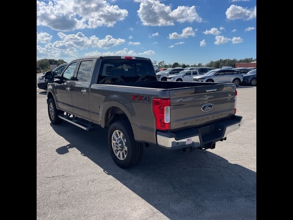 Certified 2018 Ford F-250 Lariat Truck Crew Cab