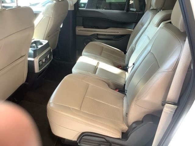 2023 Ford Expedition MAX XLT photo 3
