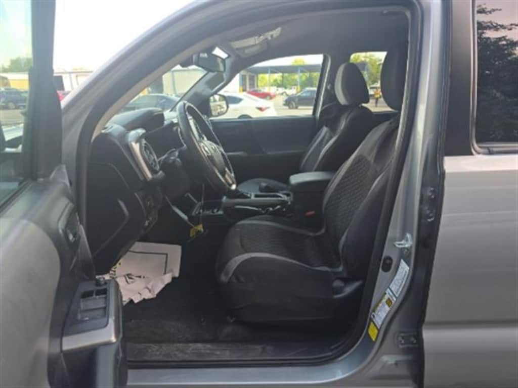 Certified 2021 Toyota Tacoma SR5 Truck Double Cab