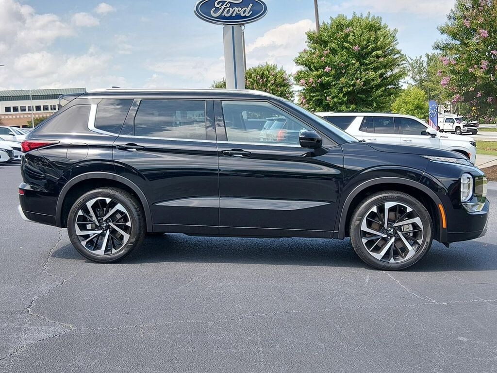 Certified 2023 Mitsubishi Outlander SEL Black Edition SUV