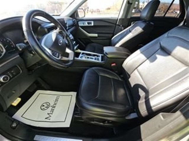 2023 Ford Explorer Limited photo 2