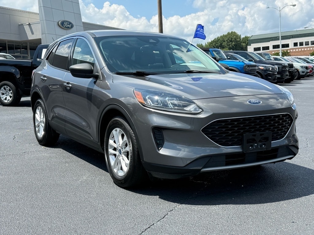 Certified 2022 Ford Escape SE with VIN 1FMCU0G6XNUA45079 for sale in Travelers Rest, SC