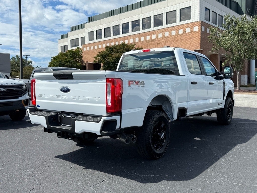 2026 Ford F-250 XL photo 4
