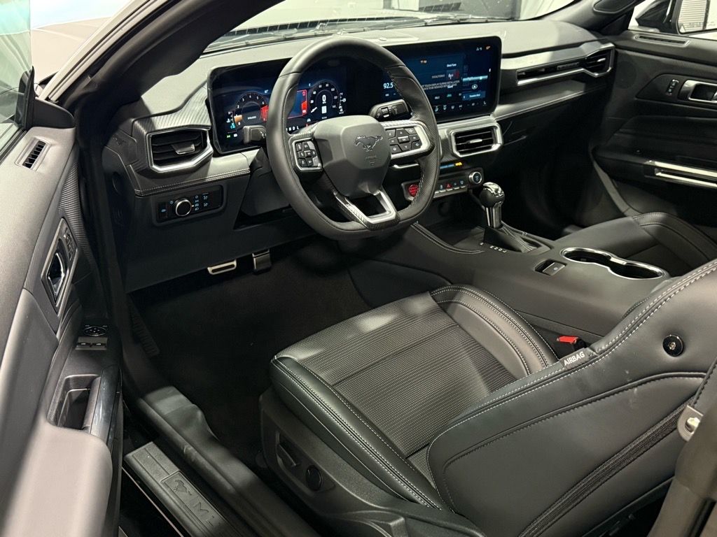 2026 Ford Mustang EcoBoost Premium Fastback - Photo 10