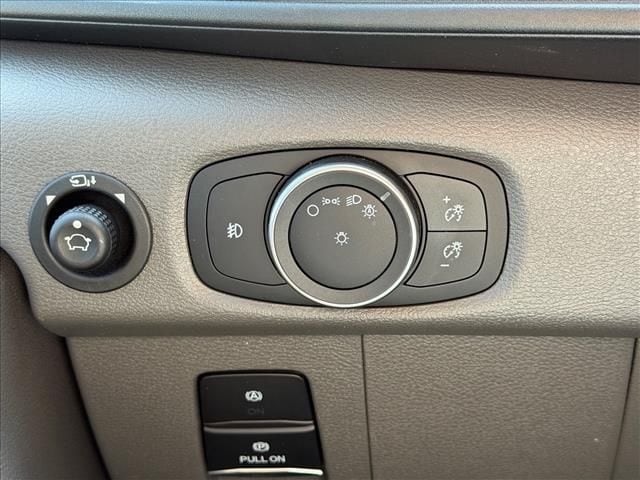 2025 Ford Transit Passenger Van XLT - Photo 23