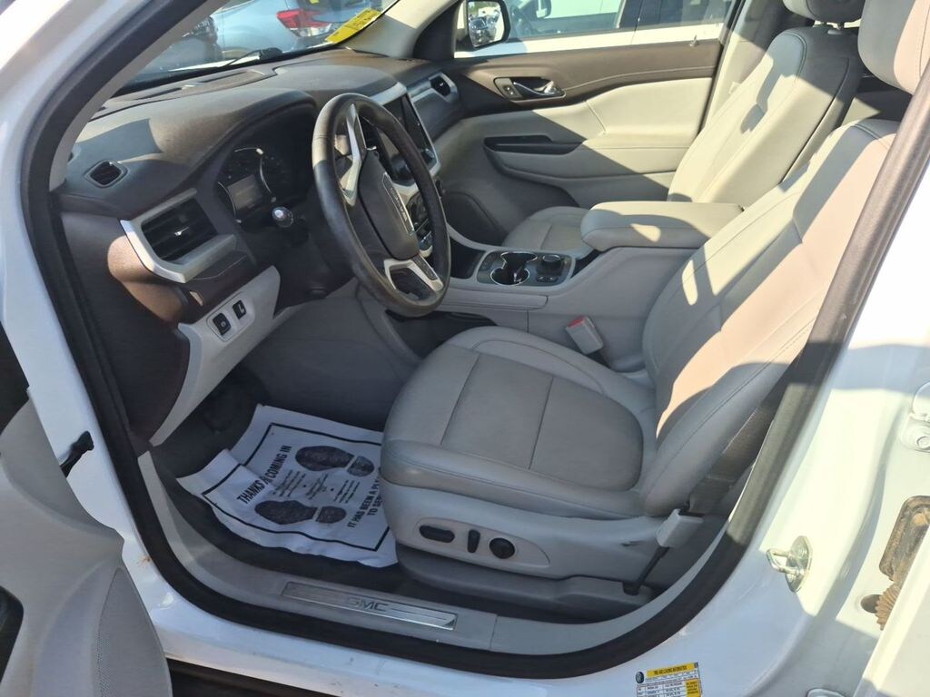 Used 2023 GMC Acadia SLT SUV