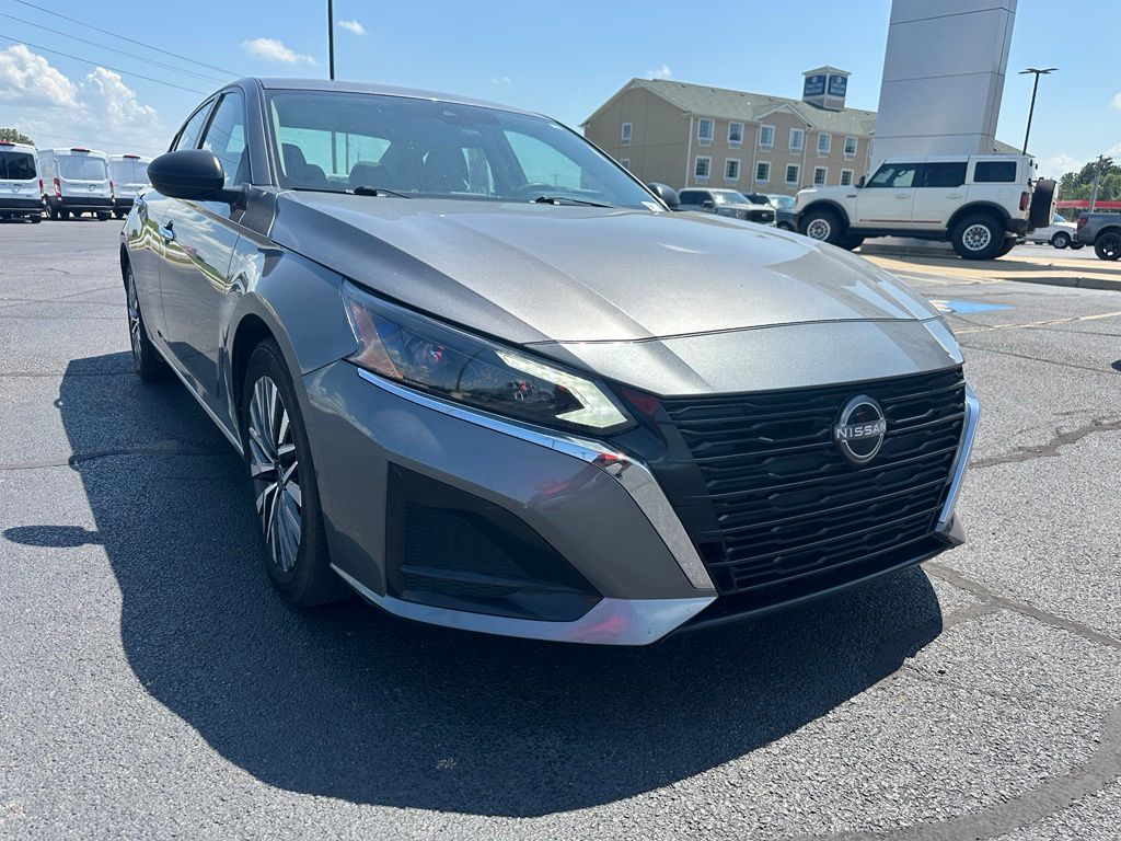Certified 2024 Nissan Altima SV with VIN 1N4BL4DV7RN383857 for sale in Newport, AR