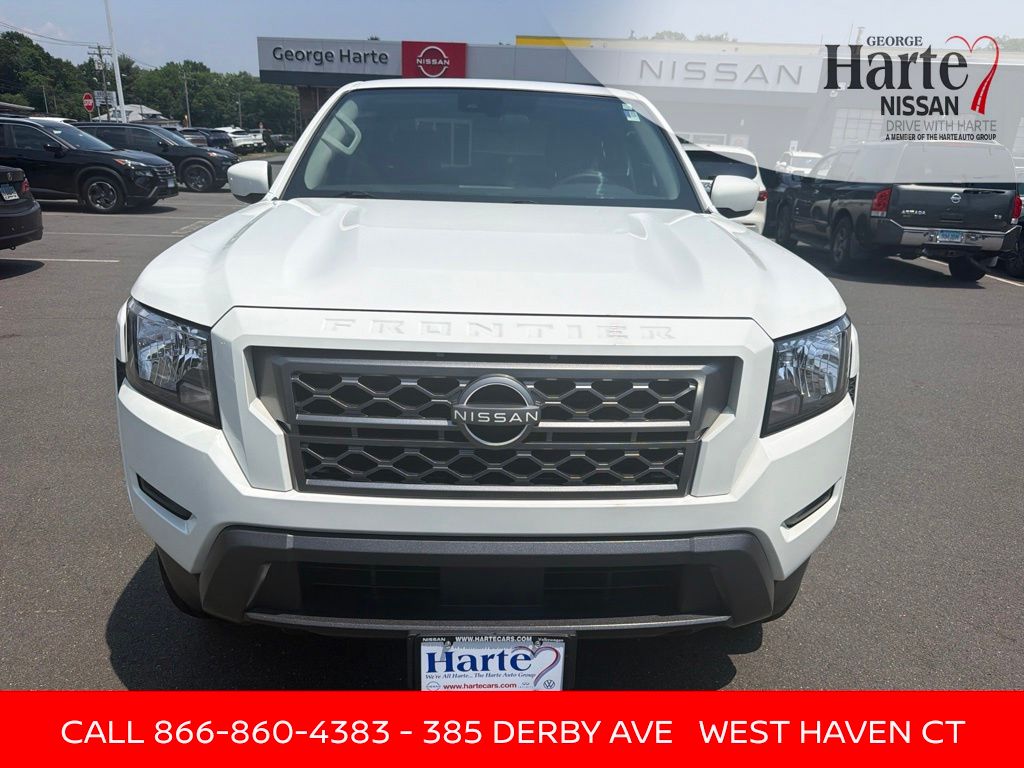 2024 Nissan Frontier