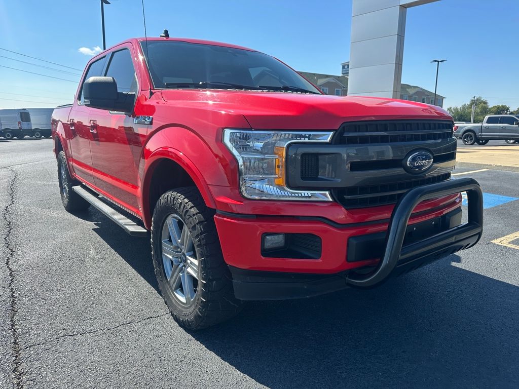 2019 Ford F-150 XLT photo 2