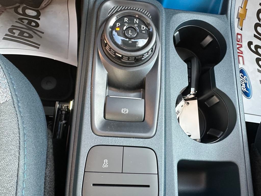 2025 Ford Maverick XLT - Photo 14