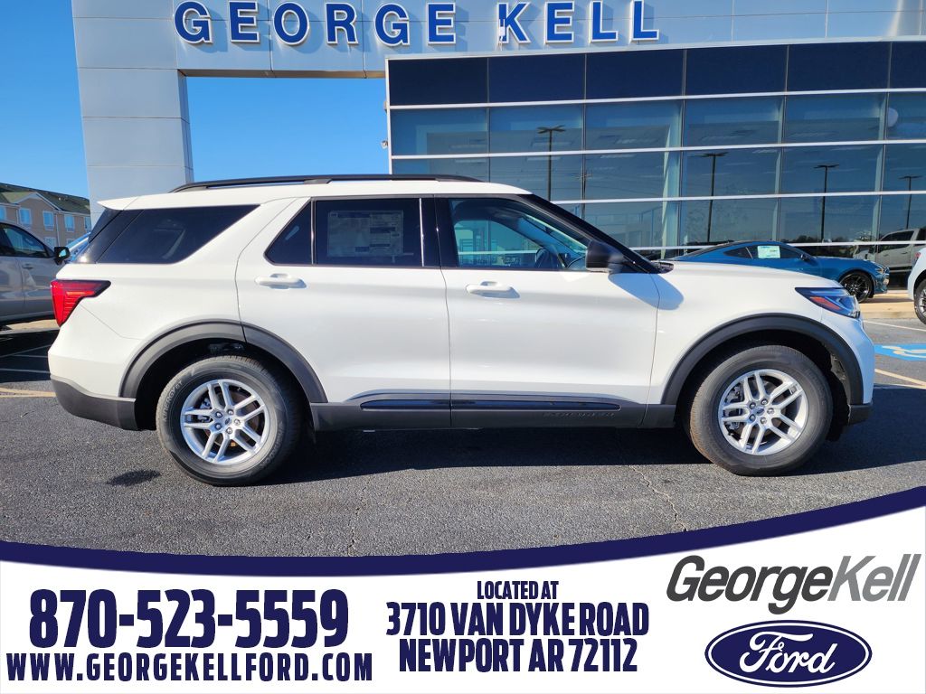 2026 Ford Explorer's photo