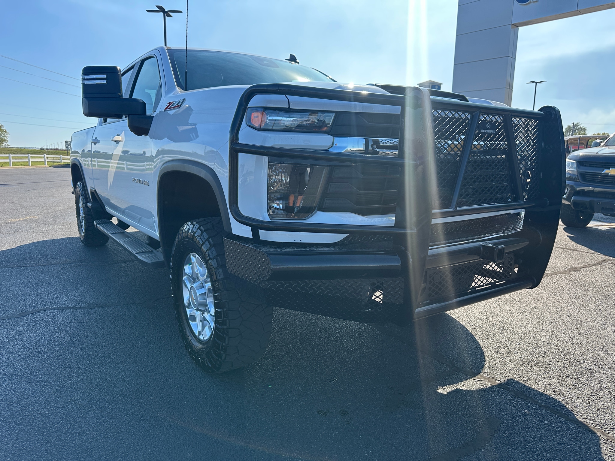 Used 2024 Chevrolet Silverado 2500HD LT with VIN 1GC4YNE76RF112602 for sale in Little Rock