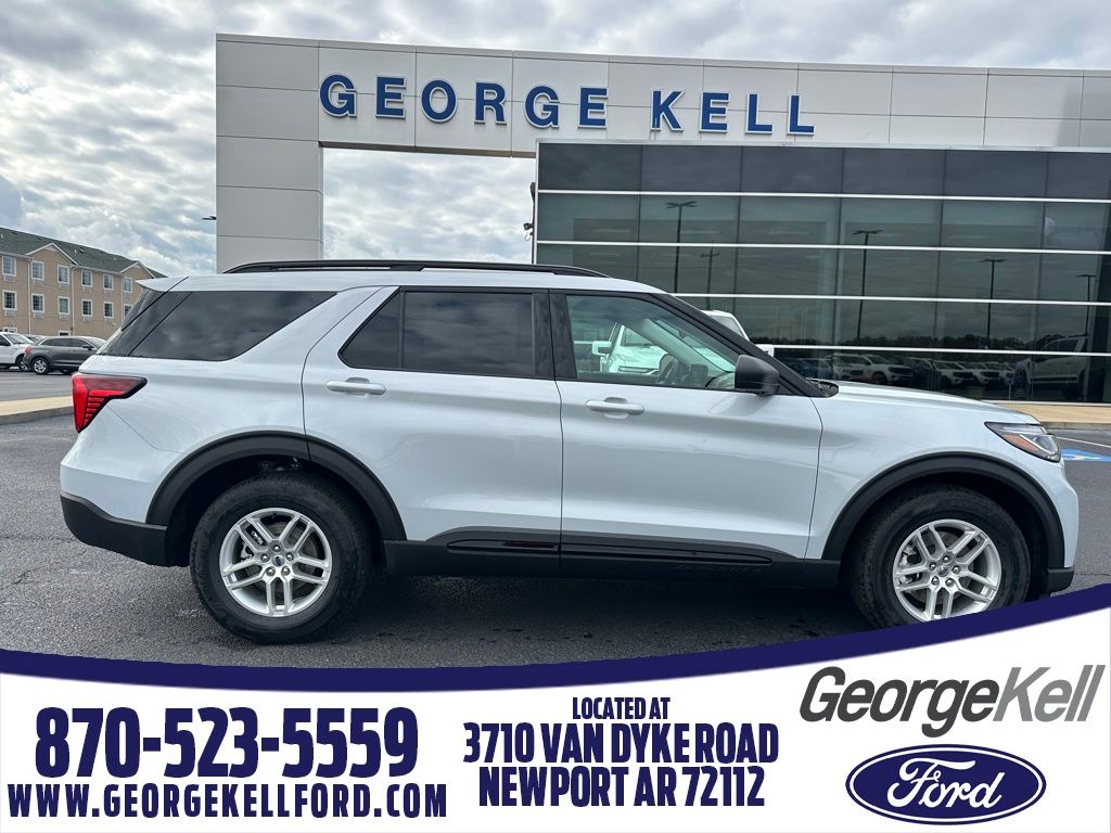 2026 Ford Explorer's photo