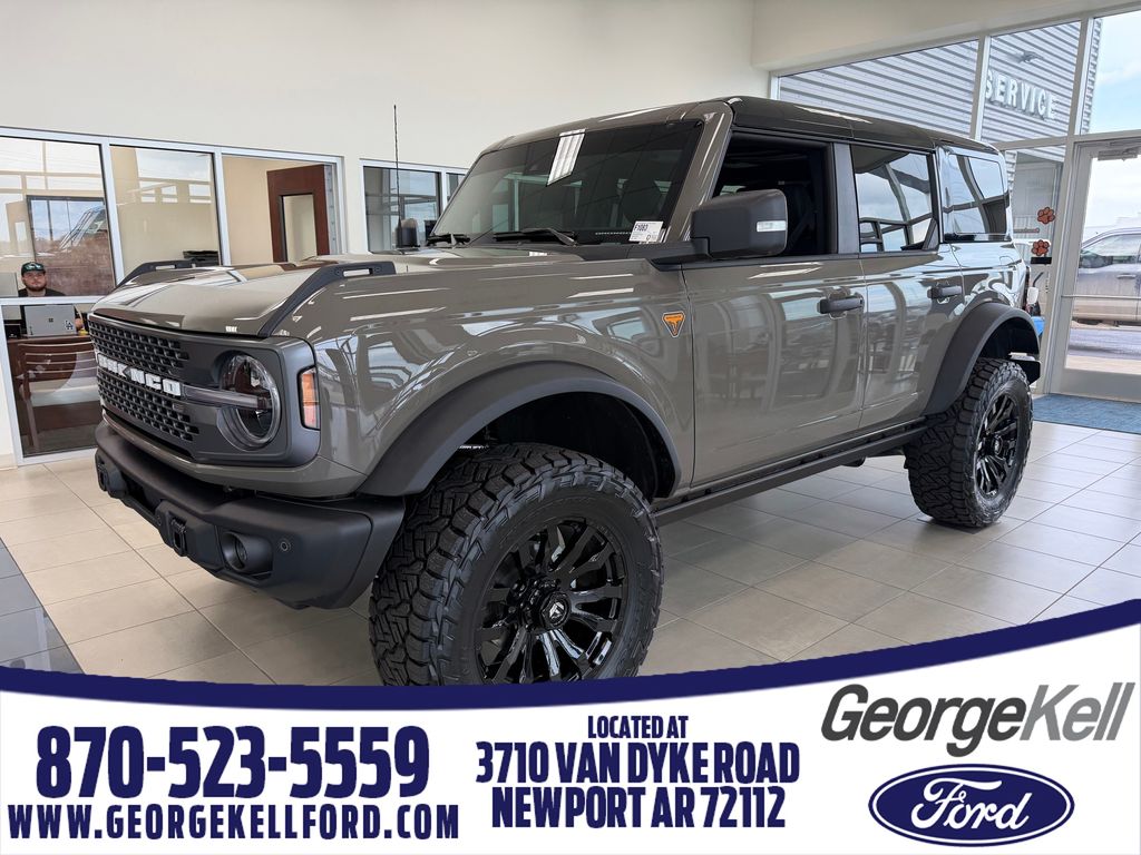 2025 Ford Bronco SUV 