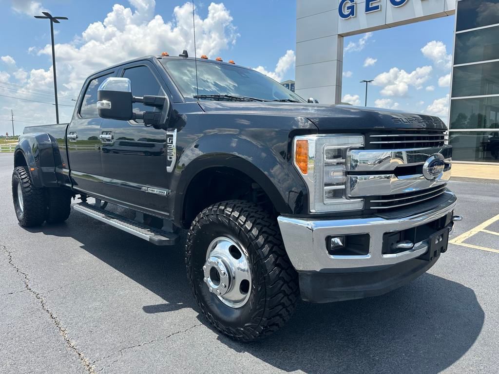 Used 2019 Ford F-350 Super Duty Lariat with VIN 1FT8W3DT3KEE62971 for sale in Little Rock