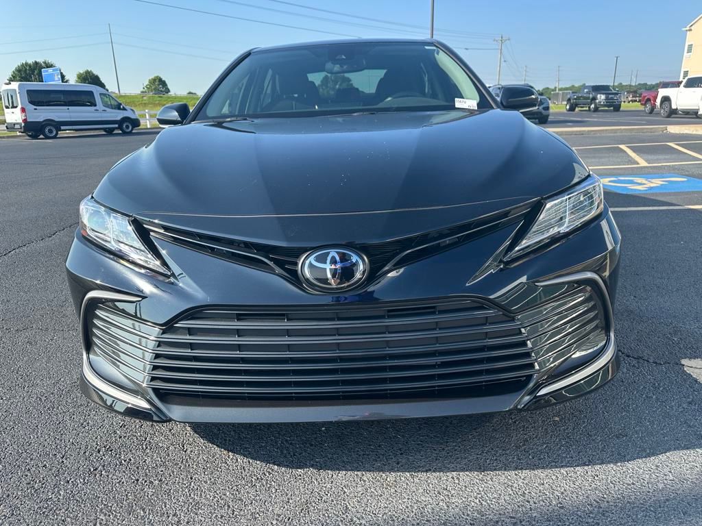 2024 Toyota Camry LE photo 3