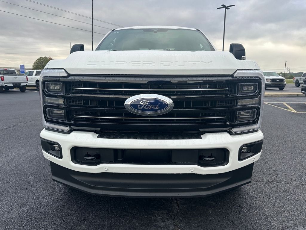 2026 Ford F-350 Platinum photo 3