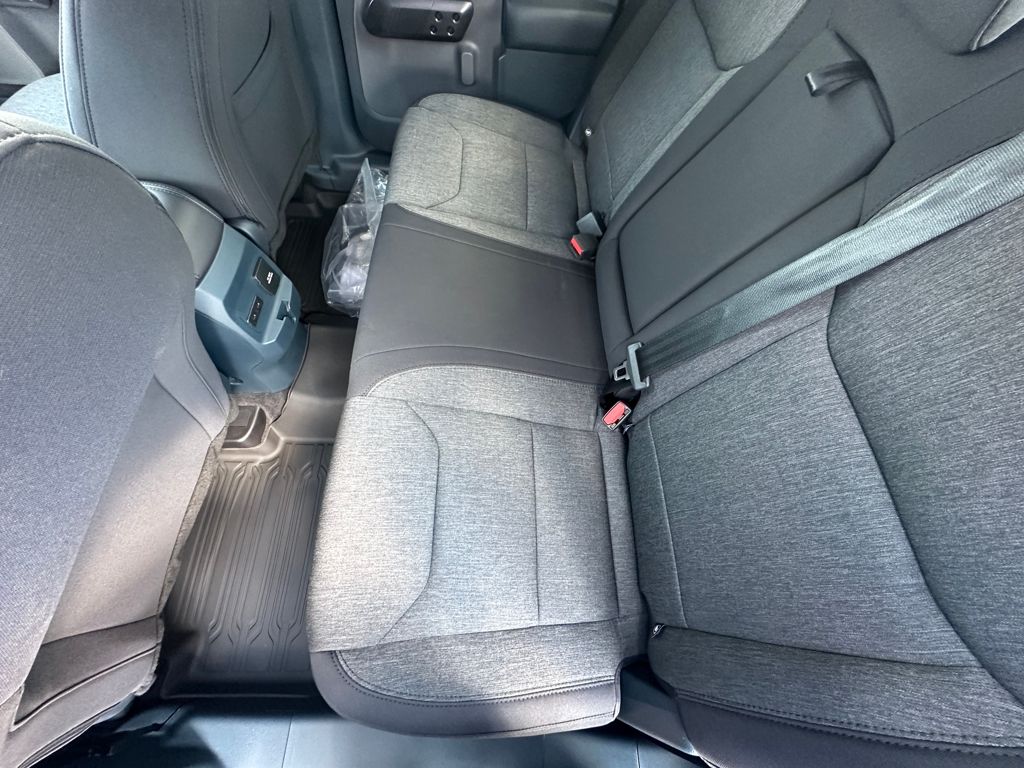 2025 Ford Maverick XLT - Photo 16
