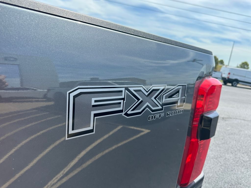 2026 Ford F-350 Super Duty XLT - Photo 22